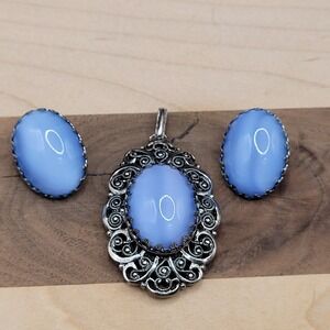 Vintage Silver Tone Oval Cabochon Filagree Blue Pendant And Clip On Earrings‎